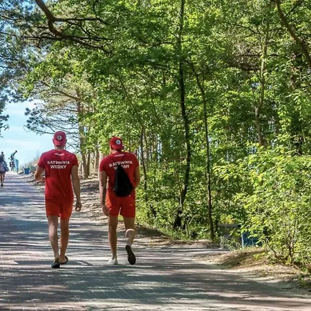 בקתה Letniskowe Bursztynek Z Basenem