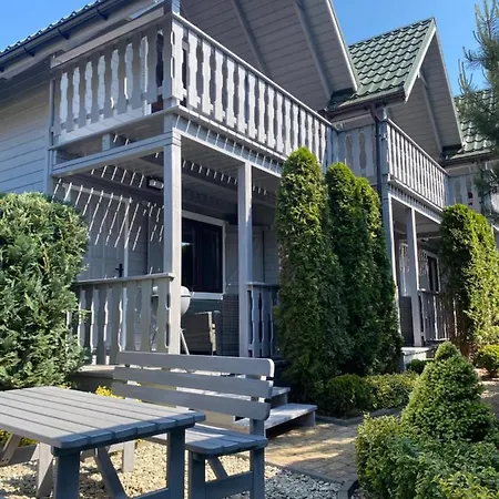 Letniskowe Bursztynek Z Basenem *