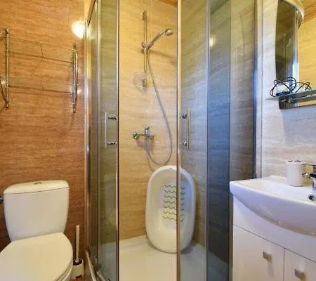 Letniskowe Bursztynek Z Basenem * דומבקי